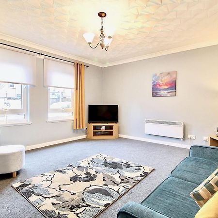 Railroad Apartment Wishaw  Exterior foto